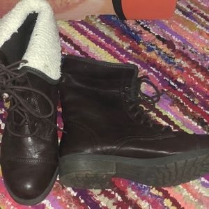 brown bass& co boots